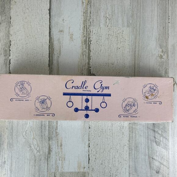 Vintage 1943 Wooden Nursery Cradle Gym Mobile Childhood Interests Mint - Picture 5 of 5